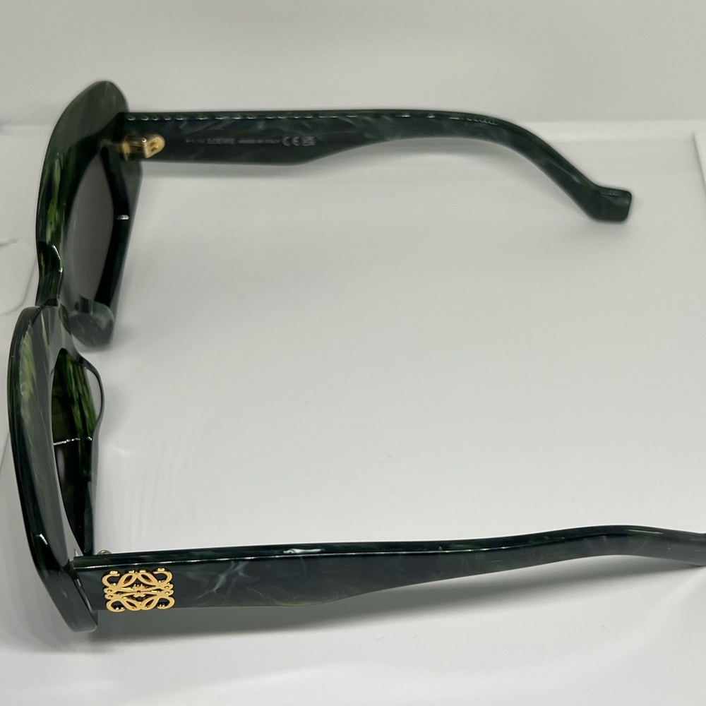 Loewe Green Tortoiseshell Rectangular Sunglasses - image 8